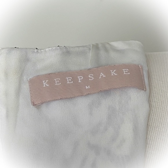 Keepsake white and black floral fitted lace dress cold shoulder long bell sleeve - Picture 7 of 9